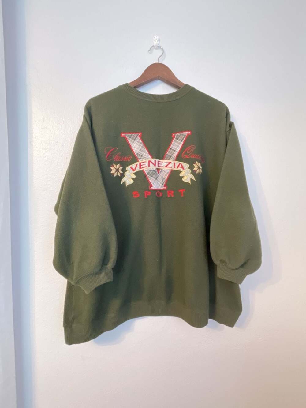 Venezia Sport Vintage Olive Green Embroidered Crewneck Sweatshirt
Mens XL
